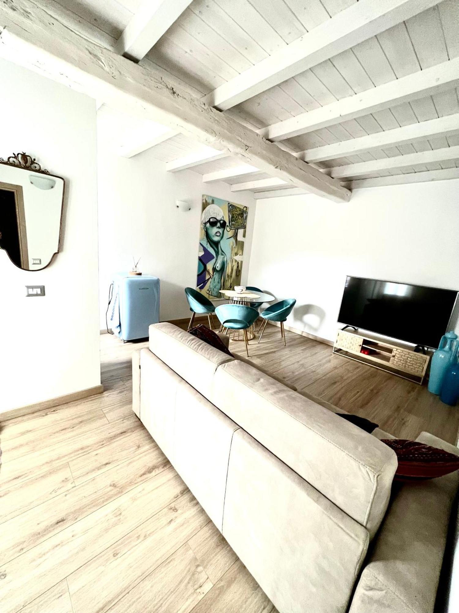 Casa Sul Lago 阿罗纳 外观 照片